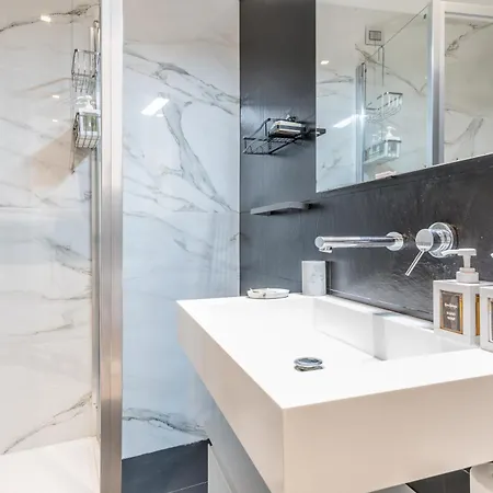Casa Malupa Luxury Apts. Colosseum Monti * Rzym