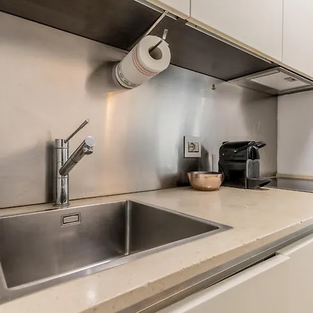 Casa Malupa Luxury Apts. Colosseum Monti * Rzym