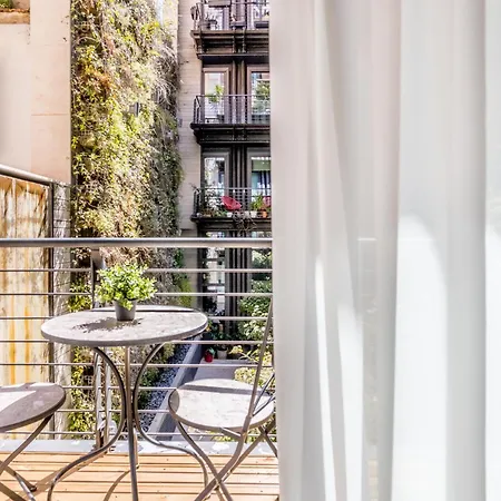 Casa Malupa Luxury Apts. Colosseum Monti Rzym